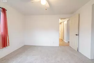 410 SW Broadway St, Mill City, OR 97360 - Photo 19