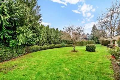 2036 Eastwood Ln, Eugene, OR 97401 - Photo 41