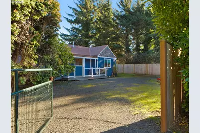 84937 S Roosevelt Dr, Seaside, OR 97138 - Photo 5