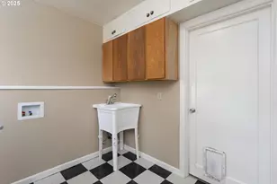 9628 SE Holgate Blvd, Portland, OR 97266 - Photo 19