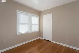 9628 SE Holgate Blvd, Portland, OR 97266 - Photo 17