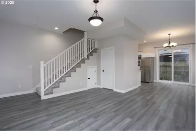 9628 SE Holgate Blvd, Portland, OR 97266 - Photo 3