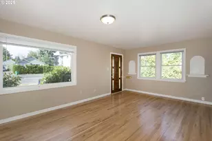 9628 SE Holgate Blvd, Portland, OR 97266 - Photo 15