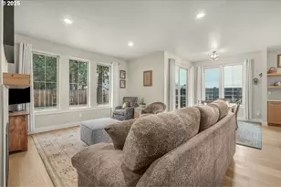 110 W Heising Dr, Sisters, OR 97759 - Photo 7