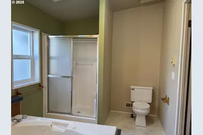 1655 S Elm St #526, Canby, OR 97013 - Photo 13