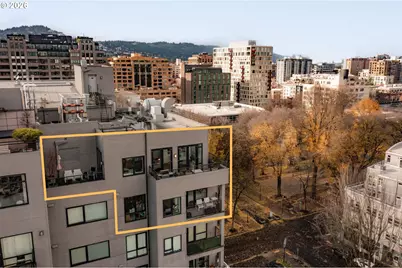 300 NW 8th Ave #902, Portland, OR 97209 - Photo 1