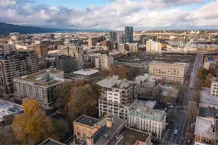 300 NW 8th Ave, Portland, OR 97209 - Photo 43