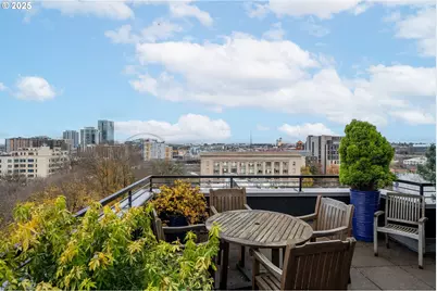 300 NW 8th Ave #902, Portland, OR 97209 - Photo 37