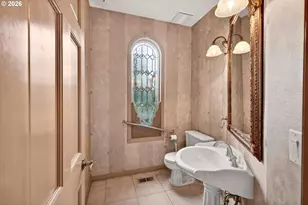 2480 Marylshire Ln, Lake Oswego, OR 97034 - Photo 33