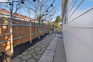 3929 SE 71st Ave, Portland, OR 97206 - Photo 37