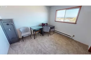 29730 Hillcrest St, Gold Beach, OR 97444 - Photo 25