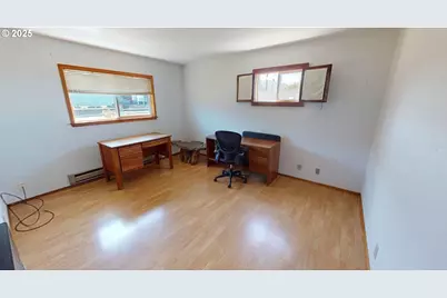 29730 Hillcrest St, Gold Beach, OR 97444 - Photo 21