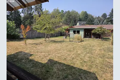 2194 NW Watters St, Roseburg, OR 97471 - Photo 31