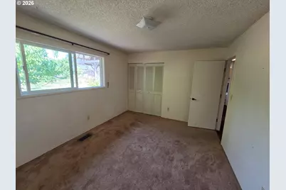 2194 NW Watters St, Roseburg, OR 97471 - Photo 19