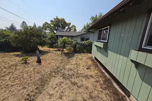 2194 NW Watters St, Roseburg, OR 97471 - Photo 35