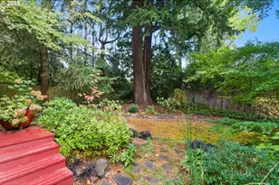 8023 SW 31st Ave, Portland, OR 97219 - Photo 41