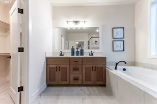 15104 SW Deepbrook Ln, Portland, OR 97224 - Photo 31