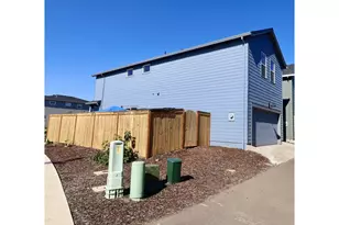 2289 30th Pl, Springfield, OR 97477 - Photo 13