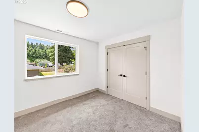 19481 S Lazy Creek Ln, Oregon City, OR 97045 - Photo 27