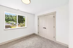 19481 S Lazy Creek Ln, Oregon City, OR 97045 - Photo 27