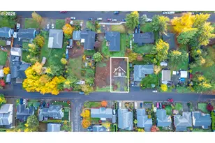 19481 S Lazy Creek Ln, Oregon City, OR 97045 - Photo 5