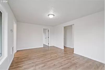 316 15th Ave, Longview, WA 98632 - Photo 5