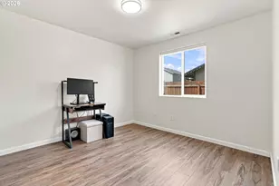 25234 Tyro Ave, Veneta, OR 97487 - Photo 19
