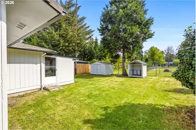 1111 Spruce St, Sweet Home, OR 97386 - Photo 23