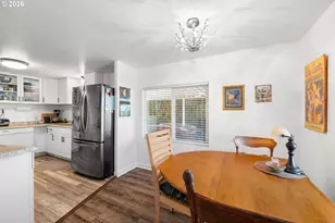 12450 SW Fischer Rd, Portland, OR 97224 - Photo 7