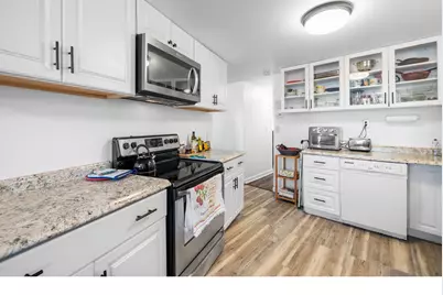 12450 SW Fischer Rd #143, Portland, OR 97224 - Photo 11