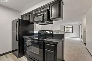 11140 SW 95th Ave, Portland, OR 97223 - Photo 11