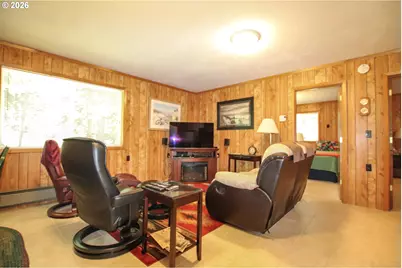 89517 Shore Crest Dr, Florence, OR 97439 - Photo 11