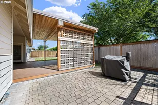 3528 Berkshire St, Eugene, OR 97401 - Photo 43