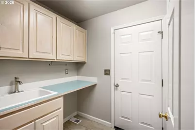 3528 Berkshire St, Eugene, OR 97401 - Photo 23