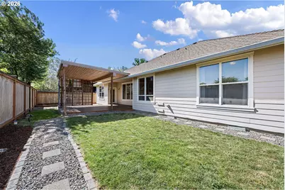3528 Berkshire St, Eugene, OR 97401 - Photo 47