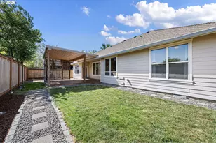 3528 Berkshire St, Eugene, OR 97401 - Photo 47
