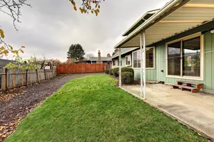 3756 SW 7th Ct, Gresham, OR 97030 - Photo 23