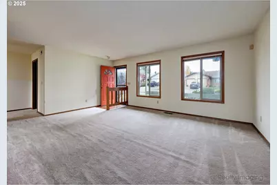 3756 SW 7th Ct, Gresham, OR 97030 - Photo 3