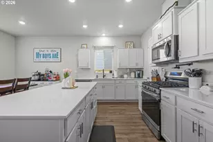 441 Himalaya St. NE, Salem, OR 97301 - Photo 13