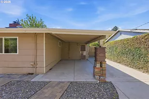 12431 NE Knott St, Portland, OR 97230 - Photo 29