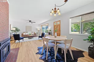 12431 NE Knott St, Portland, OR 97230 - Photo 11