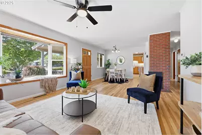 12431 NE Knott St, Portland, OR 97230 - Photo 9