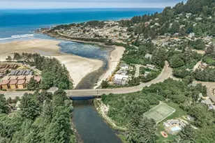 350 Combs Cir, Yachats, OR 97498 - Photo 3