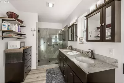 350 Combs Cir, Yachats, OR 97498 - Photo 23