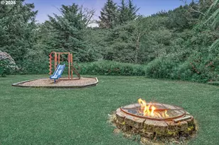 350 Combs Cir, Yachats, OR 97498 - Photo 45