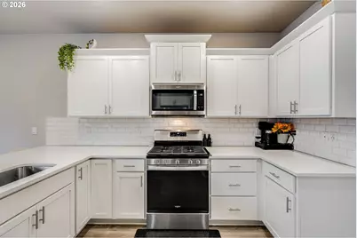 7897 SW Mara Ct, Portland, OR 97224 - Photo 7