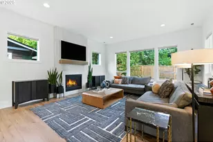 4241 Cobb Way, Lake Oswego, OR 97035 - Photo 5