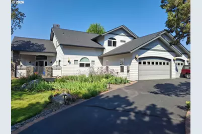 2565 Thrush Ct, Redmond, OR 97756 - Photo 1