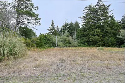 63817 Wallace Rd, Coos Bay, OR 97420 - Photo 3