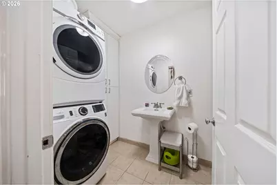 14770 SW Hart Rd, Beaverton, OR 97007 - Photo 17